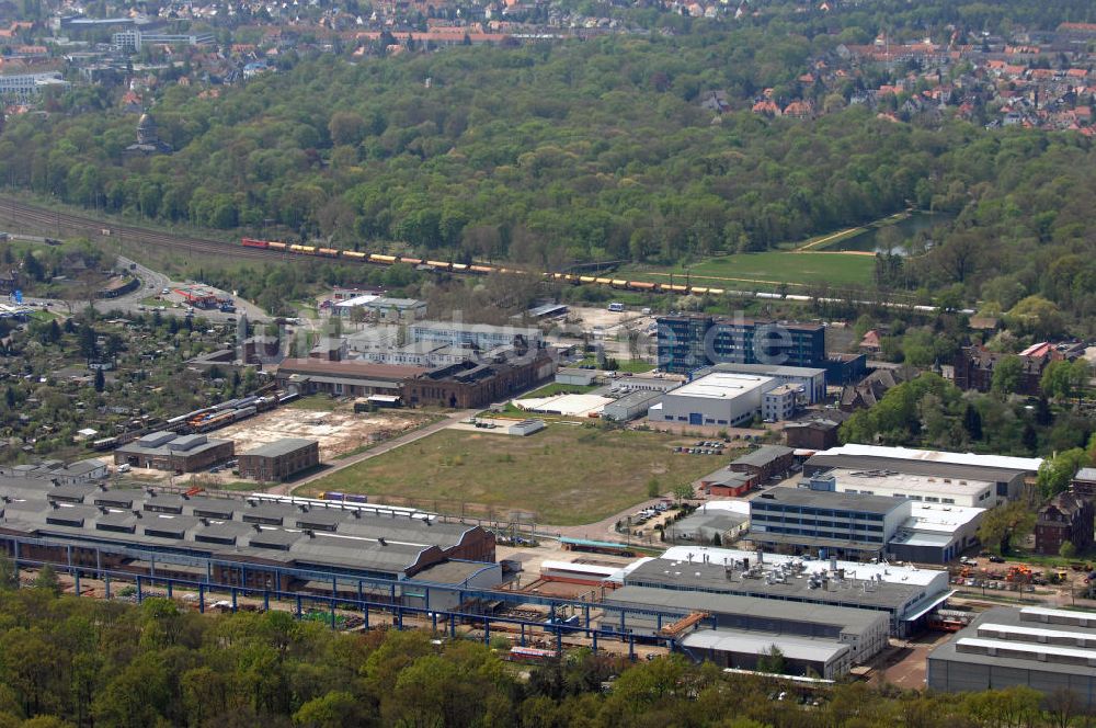 Luftbild Dessau - Blick auf das Industriegelände des ehemaligen VEB Waggonbau Dessau