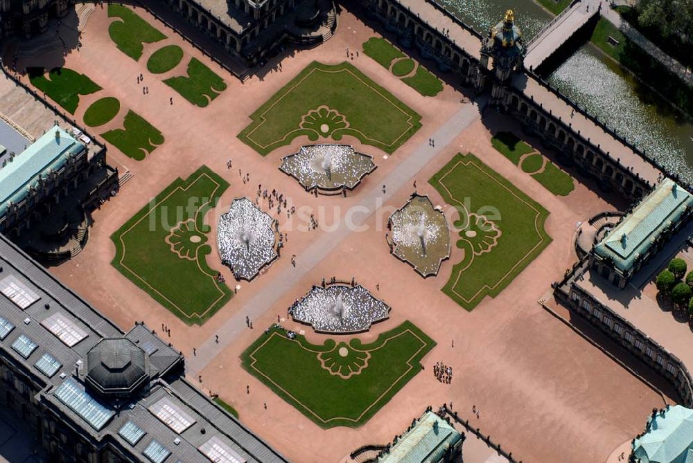 Dresden von oben - Blick in den Innenhof des Dresdner Zwingers