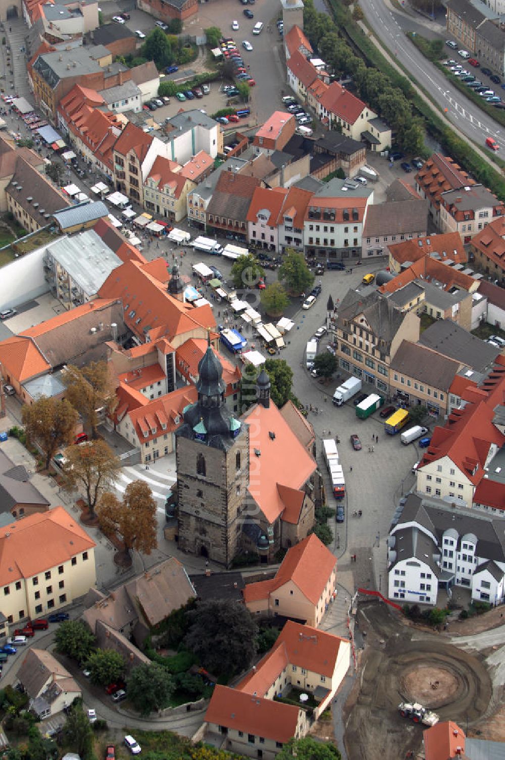 Luftbild Mansfeld - Blick auf die St. Jakobi - Kirche in Hettstedt