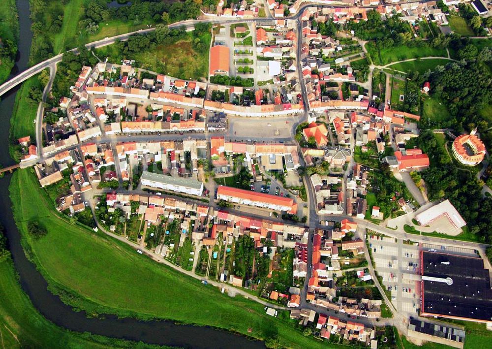 Jessen aus der Vogelperspektive: Blick auf Jessen und das Schloss