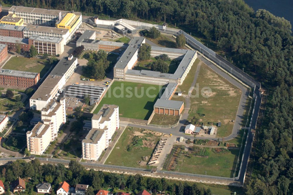 Luftaufnahme Berlin - Blick auf die Justizvollzugsanstalt Berlin-Tegel