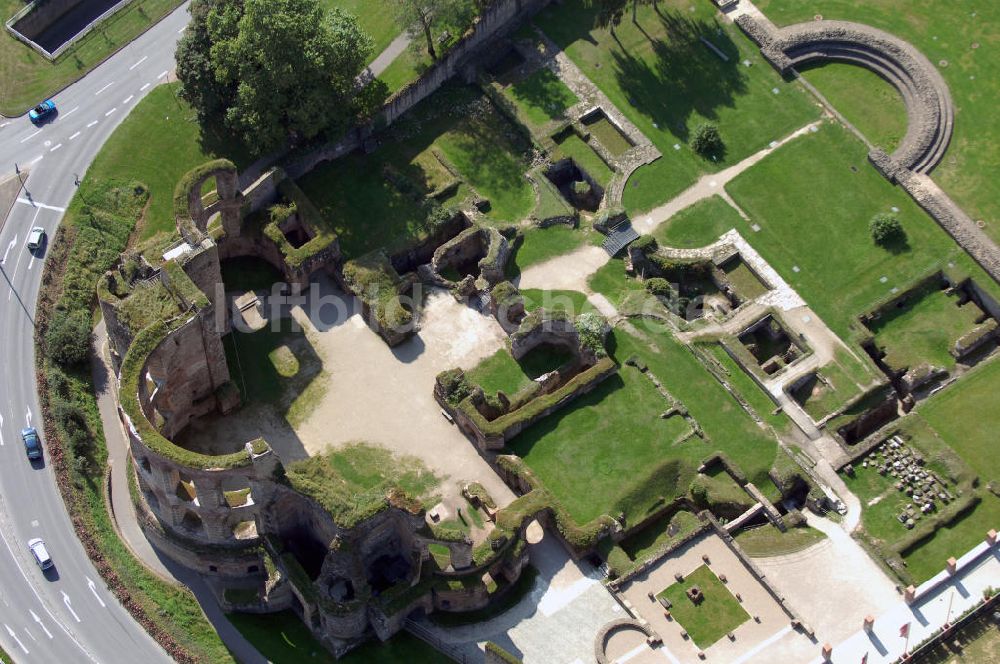 Luftaufnahme Trier - Blick auf die Kaiserthermen in Trier