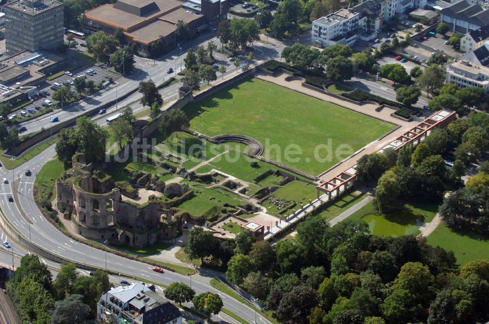 Luftaufnahme TRIER - Blick auf die Kaiserthermen in Trier