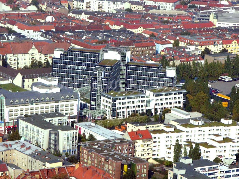 Luftaufnahme Berlin-Neuköln - Blick auf die Karl-Marx-Strasse in Berlin Neuköln