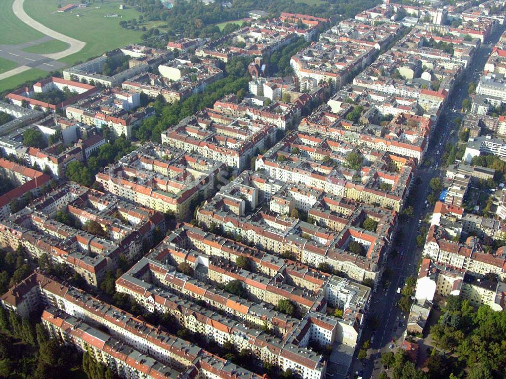 Luftbild Berlin-Neuköln - Blick auf die Karl-Marx-Strasse in Berlin Neuköln