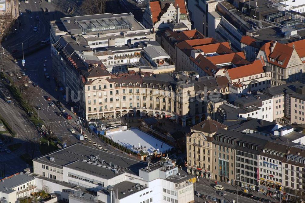 Luftaufnahme München - Blick auf den Karlsplatz in München