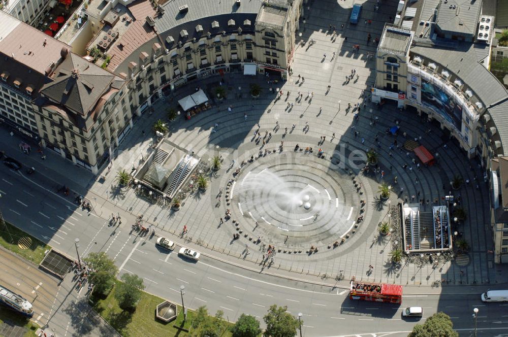 Luftbild München - Blick auf den Karlsplatz in München