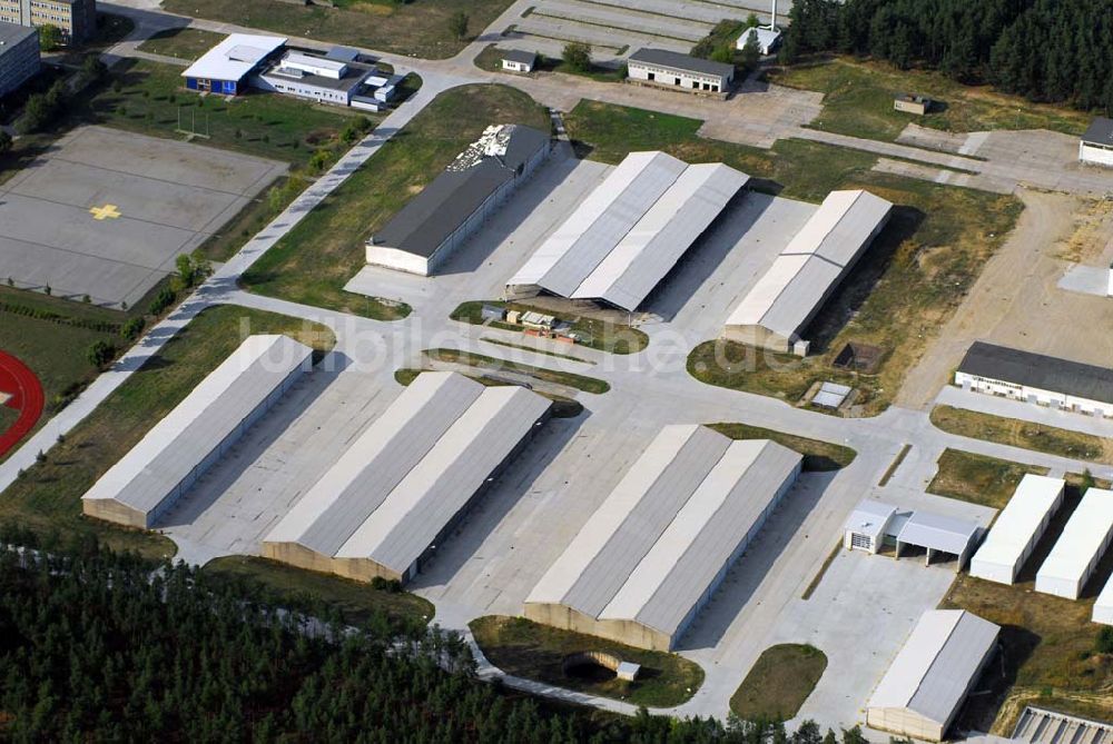 Luftbild Lehnitz - Blick auf das Kasernengelände am ehemaligen Truppenübungsplatz Lehnitzg