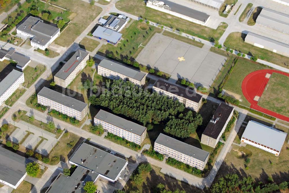 Lehnitz von oben - Blick auf das Kasernengelände am ehemaligen Truppenübungsplatz Lehnitzg