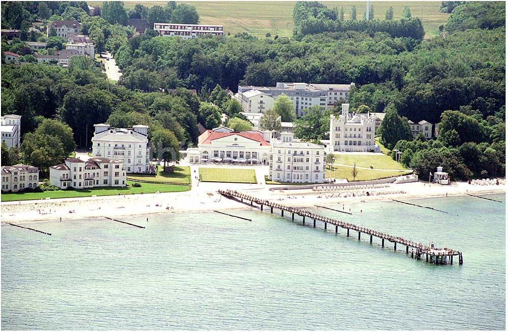 Bad Doberan - Heiligendamm aus der Vogelperspektive: Blick auf das Kempinski Grand Hotel Heiligendamm