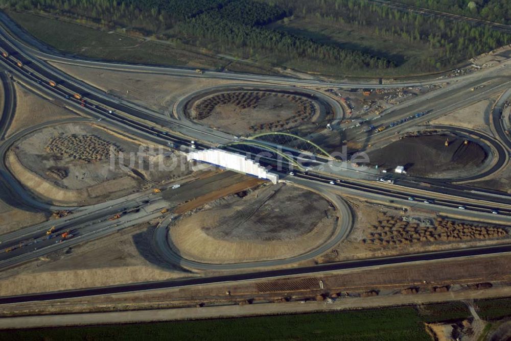 Markkleeberg aus der Vogelperspektive: Blick auf die Kleeblatt-Baustelle der A 38 bei Markkleeberg