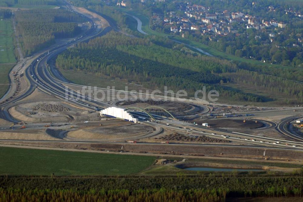 Markkleeberg von oben - Blick auf die Kleeblatt-Baustelle der A 38 bei Markkleeberg