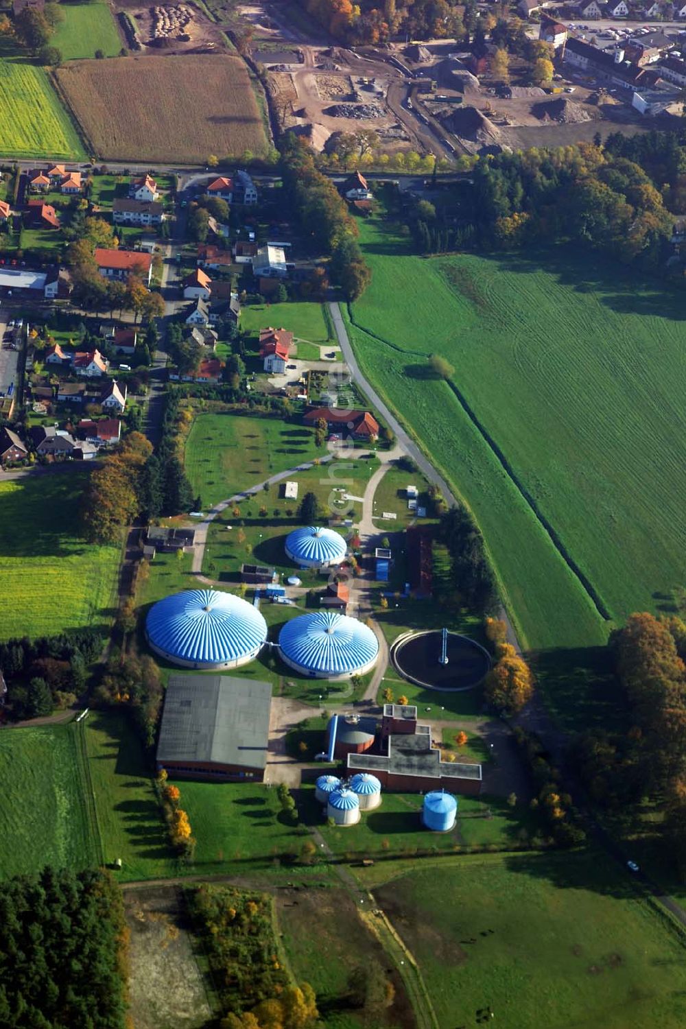 Luftbild Bielefeld - Blick auf Klärwerk in Bielefeld Süd bei der A2