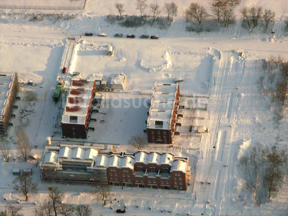 Berlin - Rummelsburg aus der Vogelperspektive: Blick auf die Knabenhäuser Rummelsburger Bucht 30.12.2005