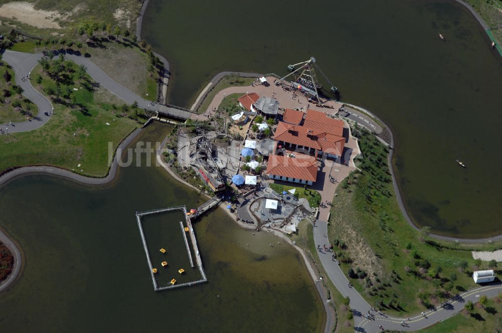 Luftaufnahme Leipzig - Blick auf die Küste der Entdecker, des Vergnügungspark Belantis bei Leipzig