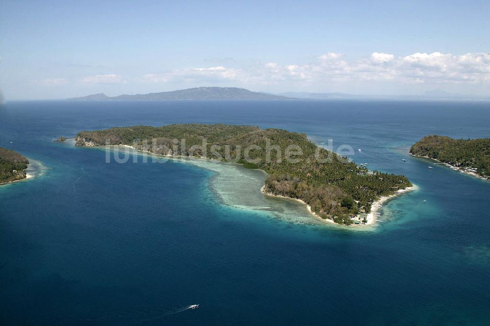 Luftbild Puerto Galera - Blick auf die Küste von Puerto Galera