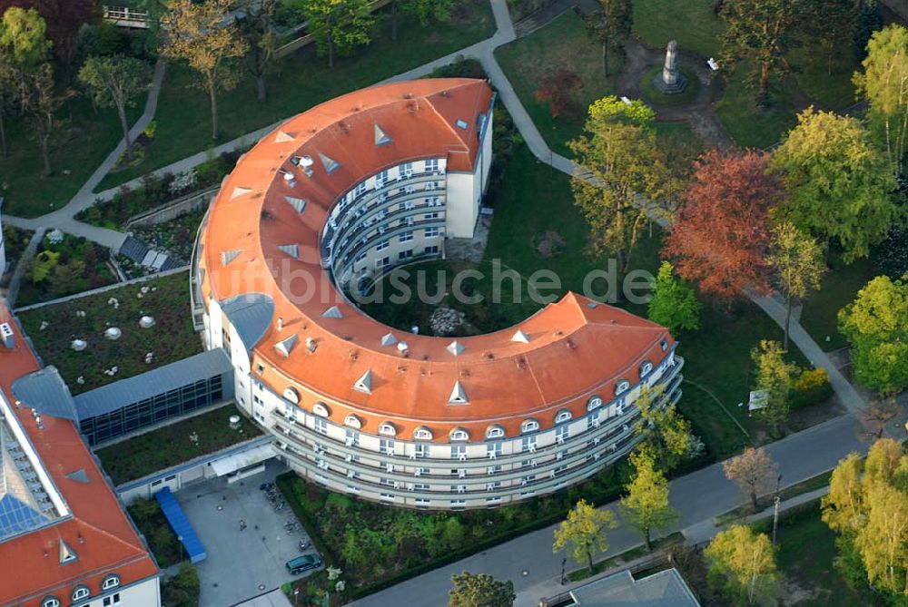 Bad Schmiedeberg aus der Vogelperspektive: Blick auf das Kurmittelhaus der Eisenmoorbad Bad Schmiedeberg-Kur-GmbH