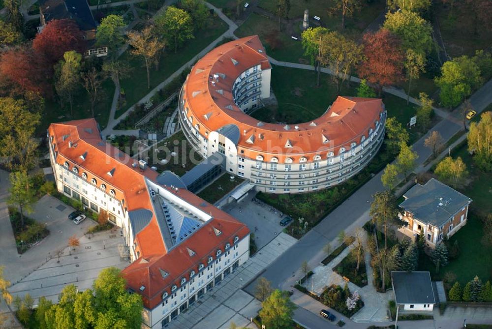 Luftaufnahme Bad Schmiedeberg - Blick auf das Kurmittelhaus der Eisenmoorbad Bad Schmiedeberg-Kur-GmbH