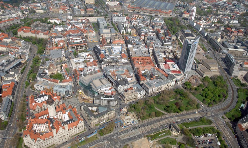 Luftbild Leipzig - Blick auf die Leipziger Innenstadt mit dem MDR - Hochhaus