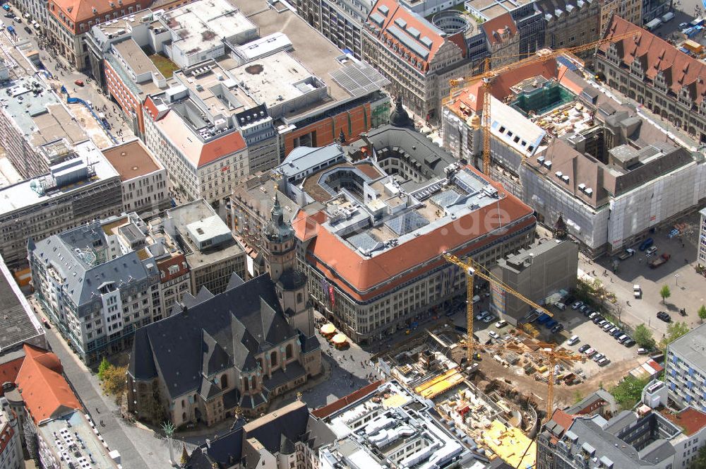 Leipzig aus der Vogelperspektive: Blick auf die Leipziger Innenstadt mit Nikolai - Kirche