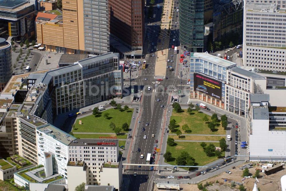 Luftbild Berlin - Blick auf den Leipziger Platz in Berlin