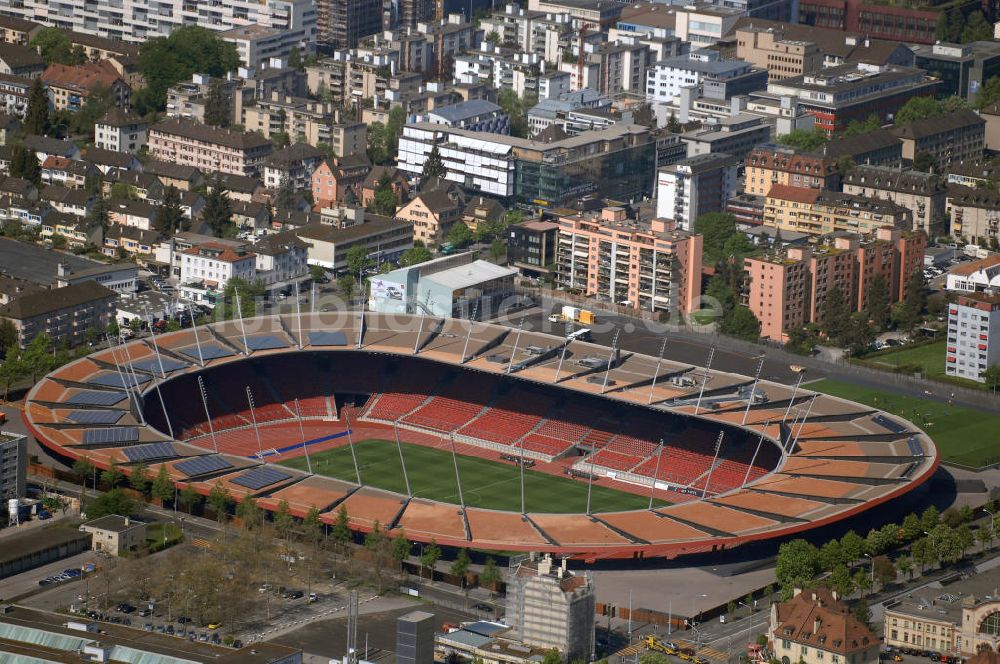 Zürich von oben - Blick auf das Letzigrund Stadion in Zürich