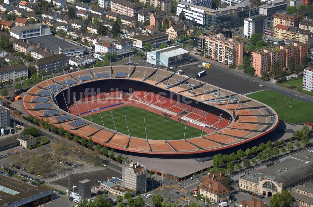 Zürich aus der Vogelperspektive: Blick auf das Letzigrund Stadion in Zürich