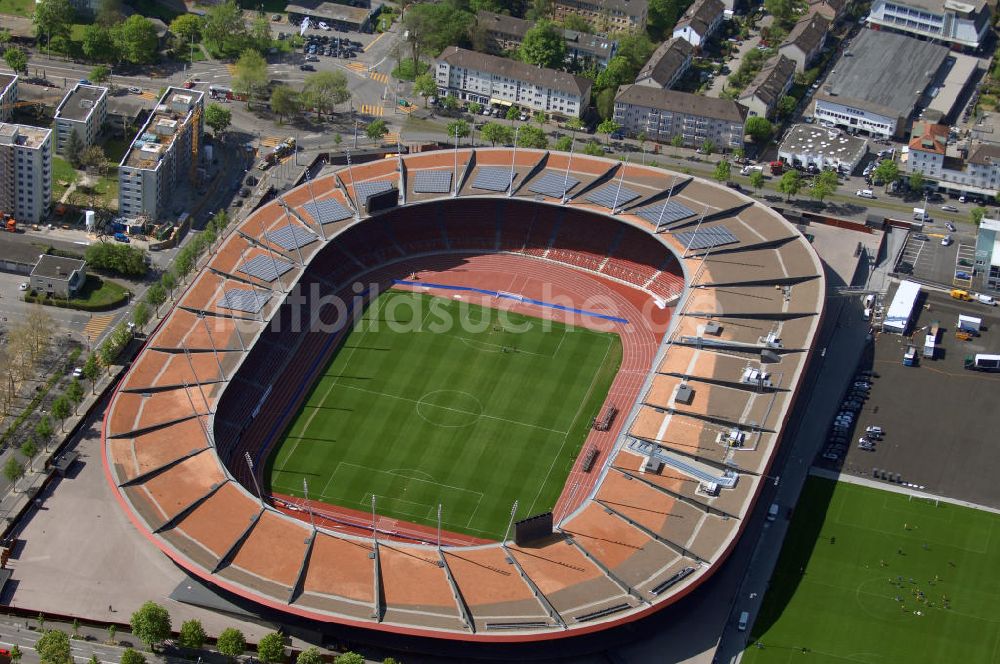 Luftaufnahme Zürich - Blick auf das Letzigrund Stadion in Zürich