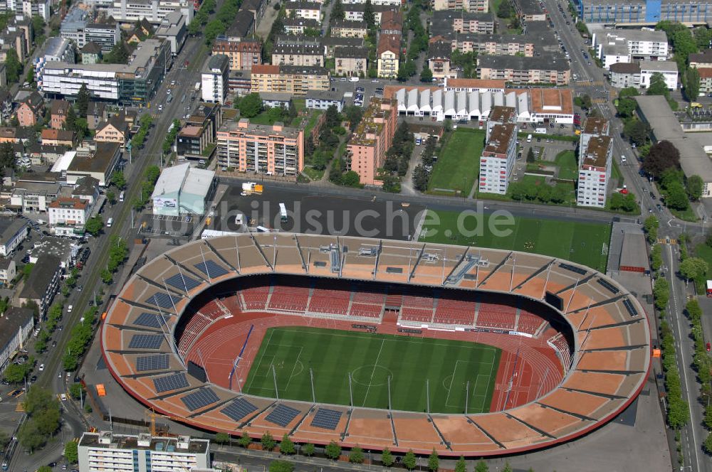 Zürich von oben - Blick auf das Letzigrund Stadion in Zürich