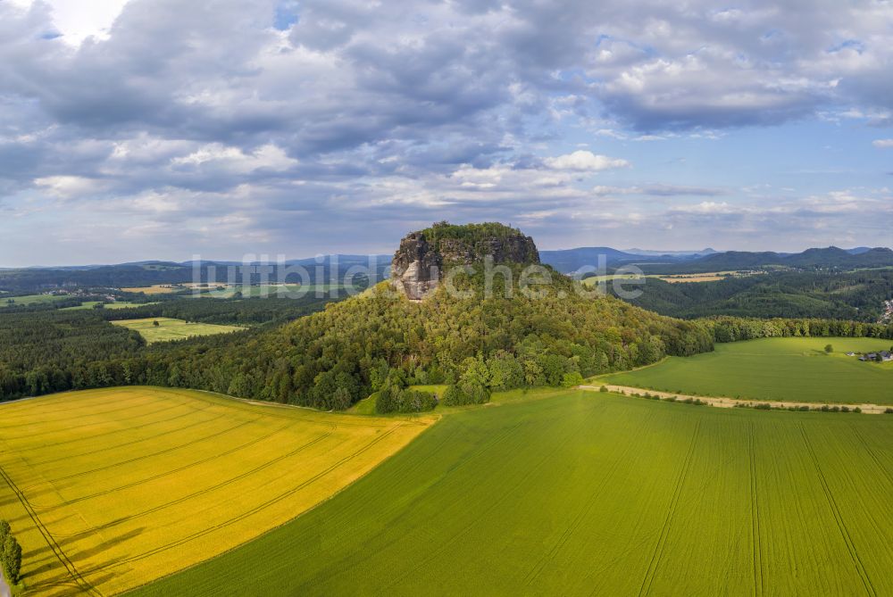 Luftaufnahme Porschdorf - Blick auf den Lilienstein und das Elbtal der Sächsischen Schweiz bei Prossen im Bundesland Sachsen