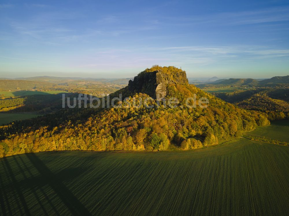 Luftaufnahme Porschdorf - Blick auf den Lilienstein und das Elbtal der Sächsischen Schweiz bei Prossen im Bundesland Sachsen