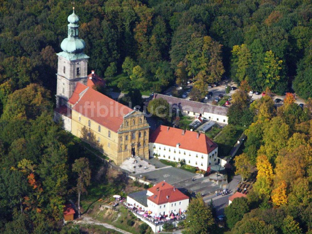 Amberg / Bayern aus der Vogelperspektive: Blick auf die Maria Hilf Kirche in Amberg