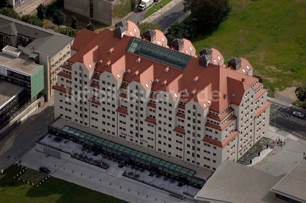 Dresden von oben - Blick auf das Maritim Hotel Dresden