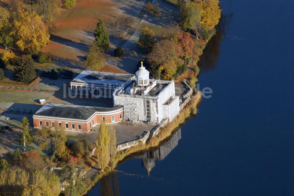 Luftbild Potsdam - Blick auf das Marmorpalais in Potsdam