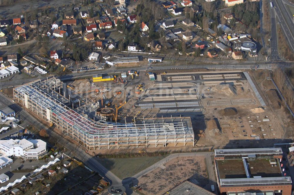 Luftbild POTSDAM - Blick auf eine Möbelhaus- Baustelle in Potsdam-Drewitz