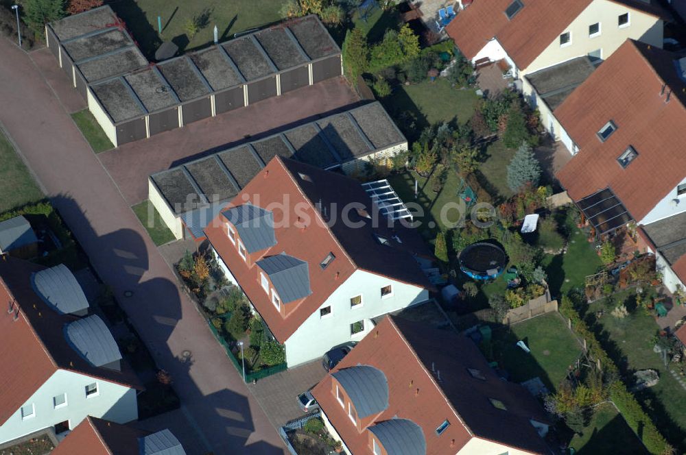 Luftbild Panketal - Blick auf die Mehrfamilienhaus- Wohngebiet zwischen Eichenring, Lindenberger Straße und Karower Straße in Panketal Ortsteil Schwanebeck Neu-Buch