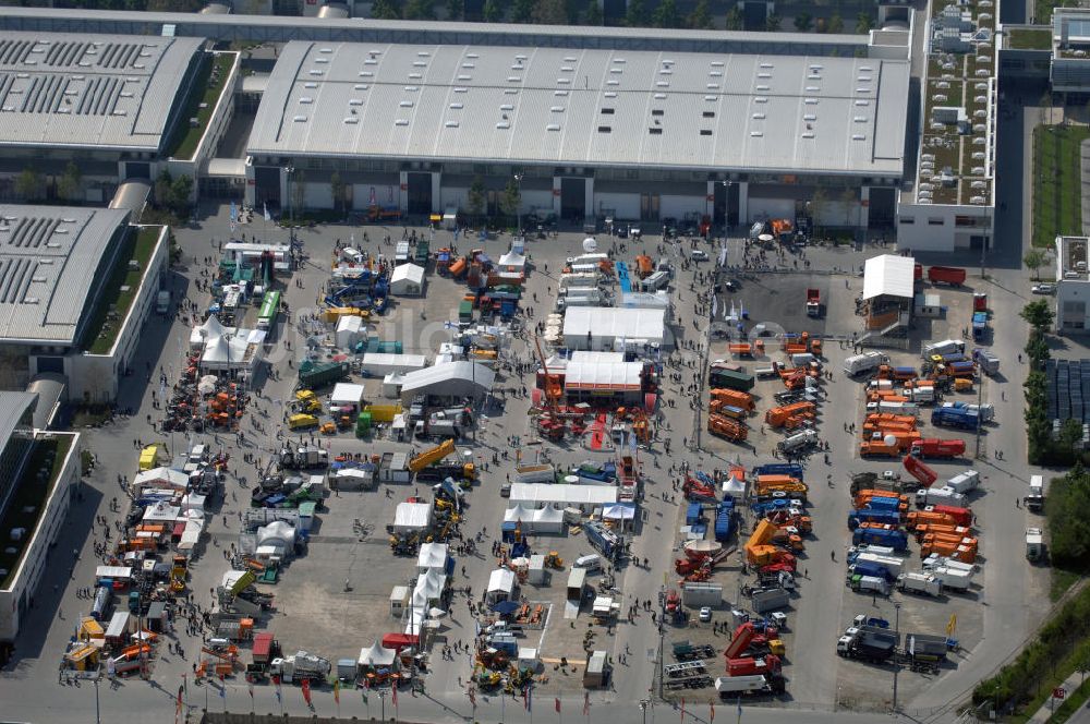 Luftaufnahme München - Blick auf das Messegelände München