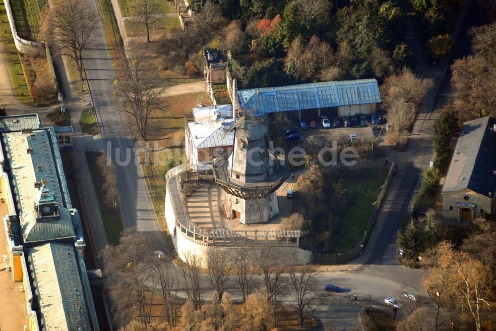 Potsdam aus der Vogelperspektive: Blick auf die Mühle von Sanssouci