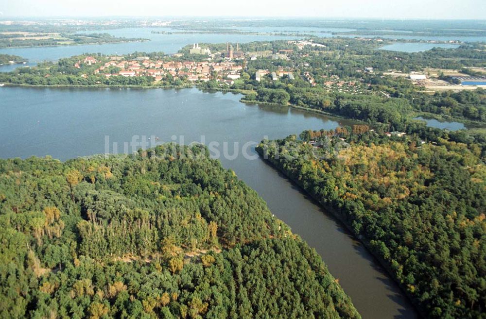 Wusterwitz von oben - Blick auf die Mündung des Elbe-Havel-Kanales am Plauer See