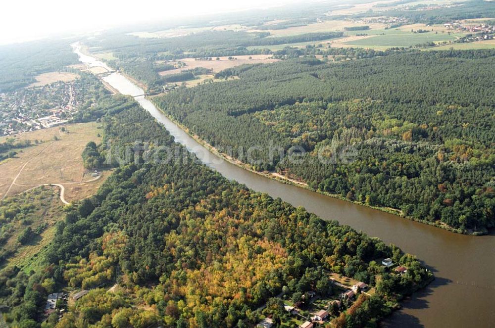 Luftbild Wusterwitz - Blick auf die Mündung des Elbe-Havel-Kanales am Plauer See