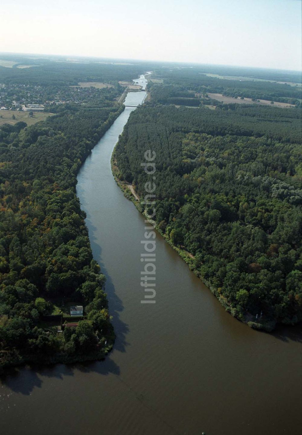 Luftaufnahme Wusterwitz - Blick auf die Mündung des Elbe-Havel-Kanales am Plauer See