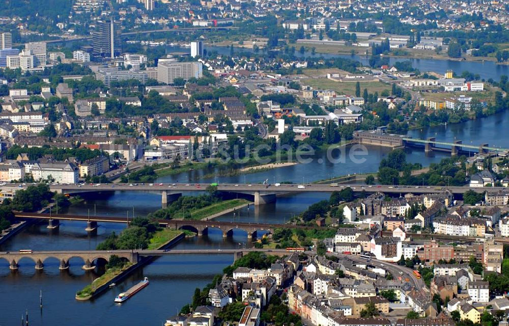 Luftaufnahme Koblenz - Blick auf die Mosel in Koblenz