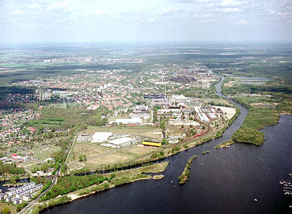 Luftaufnahme Hennigsdorf / Brandenburg - Blick von Süd nach Nord auf Hennigsdorf in Brandenburg ( nordwestlich von Berlin).