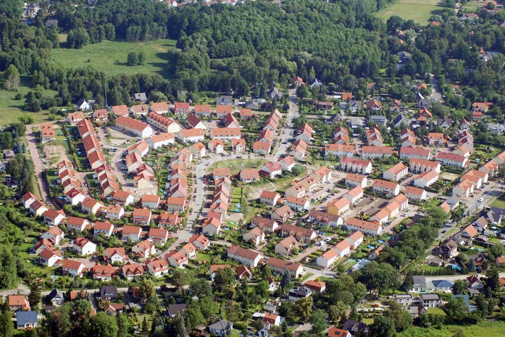 Schildow aus der Vogelperspektive: Blick auf das neu errichtete Wohngebiet Schildower Pfaffenwald in Schildow