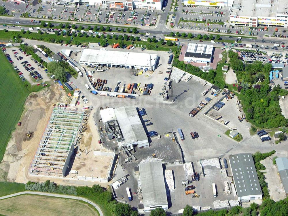 Berlin - Mahlsdorf aus der Vogelperspektive: Blick auf den Neubau der ALBA Recycling GmbH