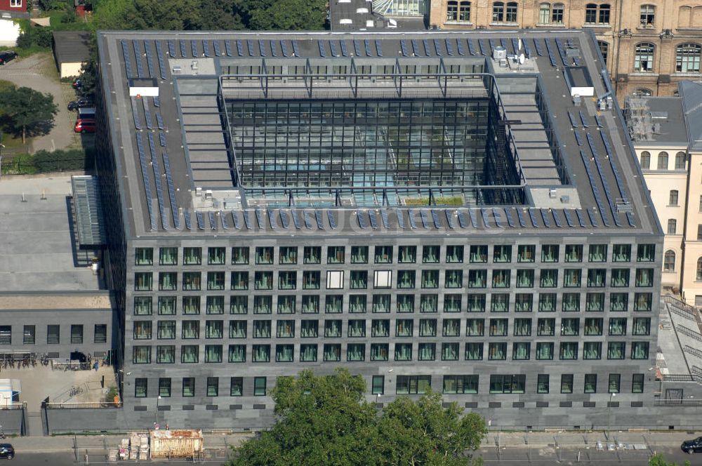 Berlin von oben - Blick auf den Neubau des Bundesministeriums für Verkehr, Bau und Stadtentwicklung in Berlin