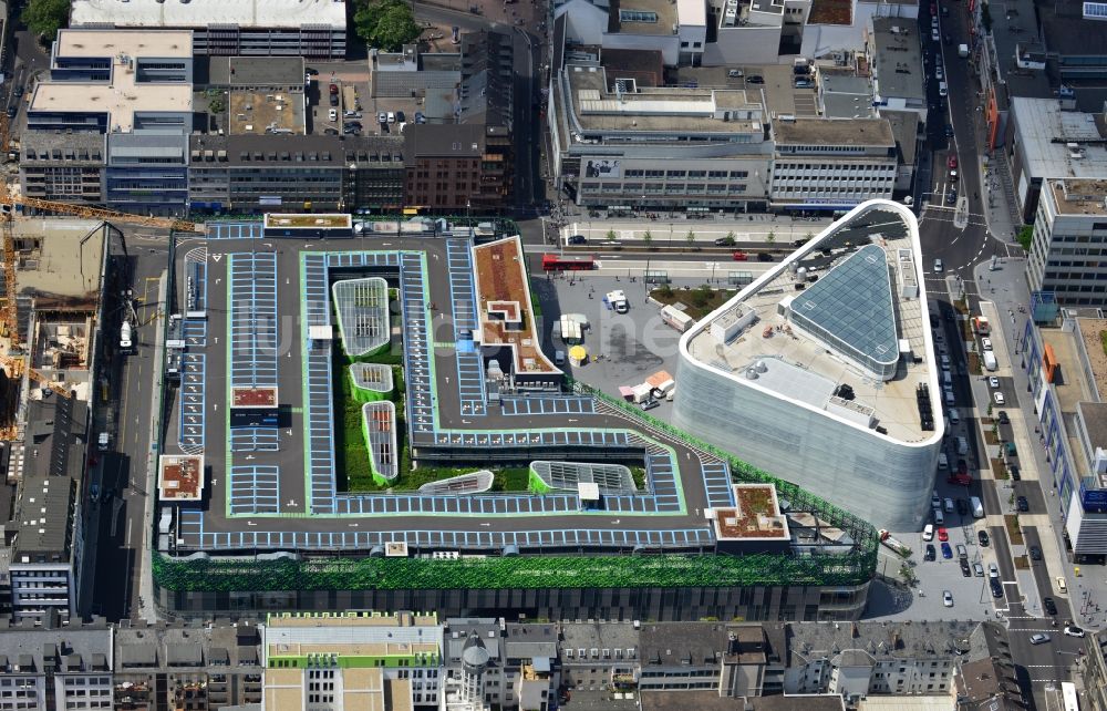 Luftbild Koblenz - Blick auf Neubau des Einkaufszentrums und Kulturgebäude Forum Mittelrhein auf dem Zentralplatz in Koblenz