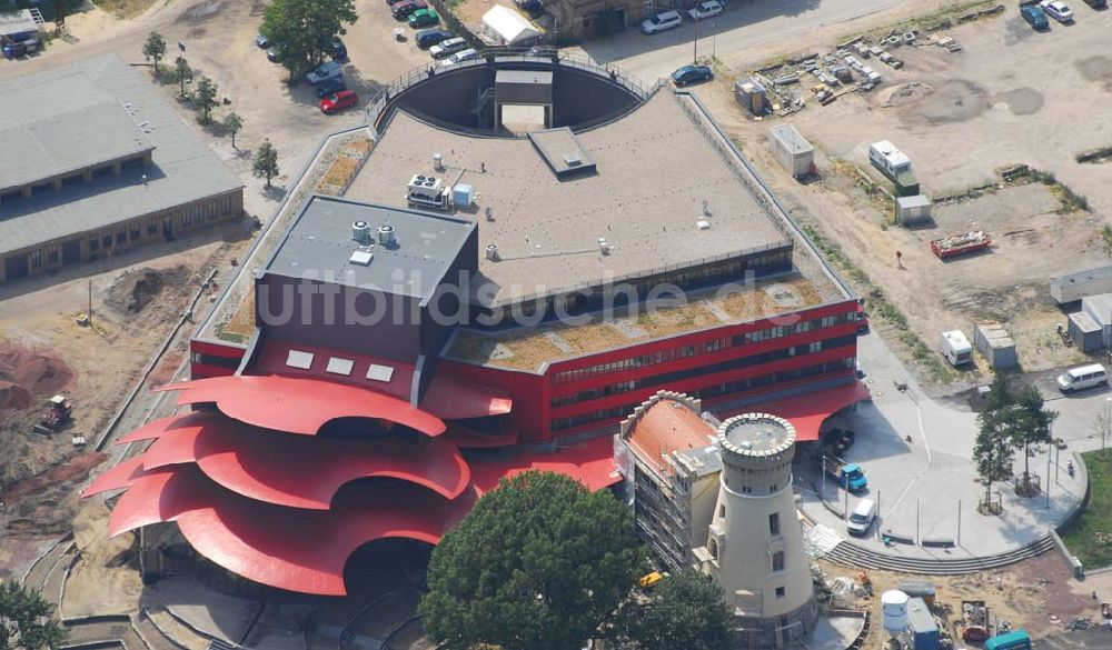 Potsdam von oben - Blick auf den Neubau des Hans Otto Theaters in Potsdam