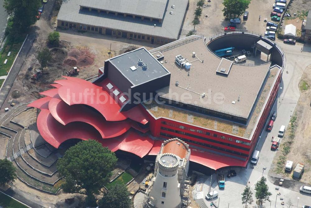 Luftbild Potsdam - Blick auf den Neubau des Hans Otto Theaters in Potsdam