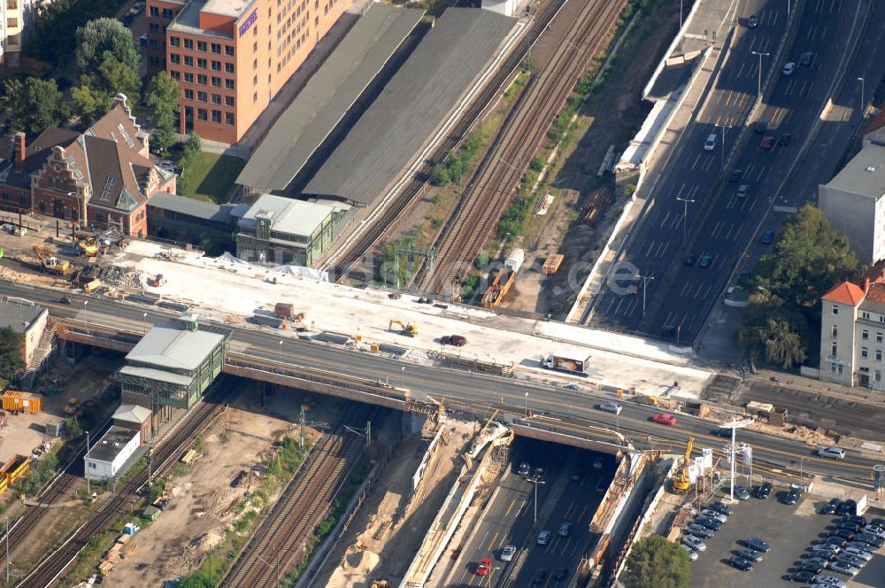 Luftaufnahme Berlin - Blick auf den Neubau der Spandauer Damm Brücke in Berlin-Charlottenburg